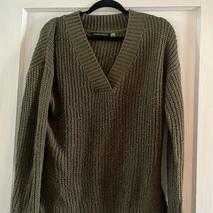 Olive green Boutique sweater